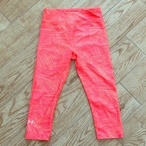 SOLD Under Armour Heat Gear Capri Pants
